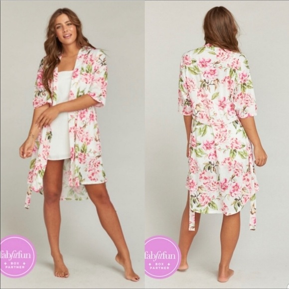 Mimi Brie Robe - Picture 2 of 2
